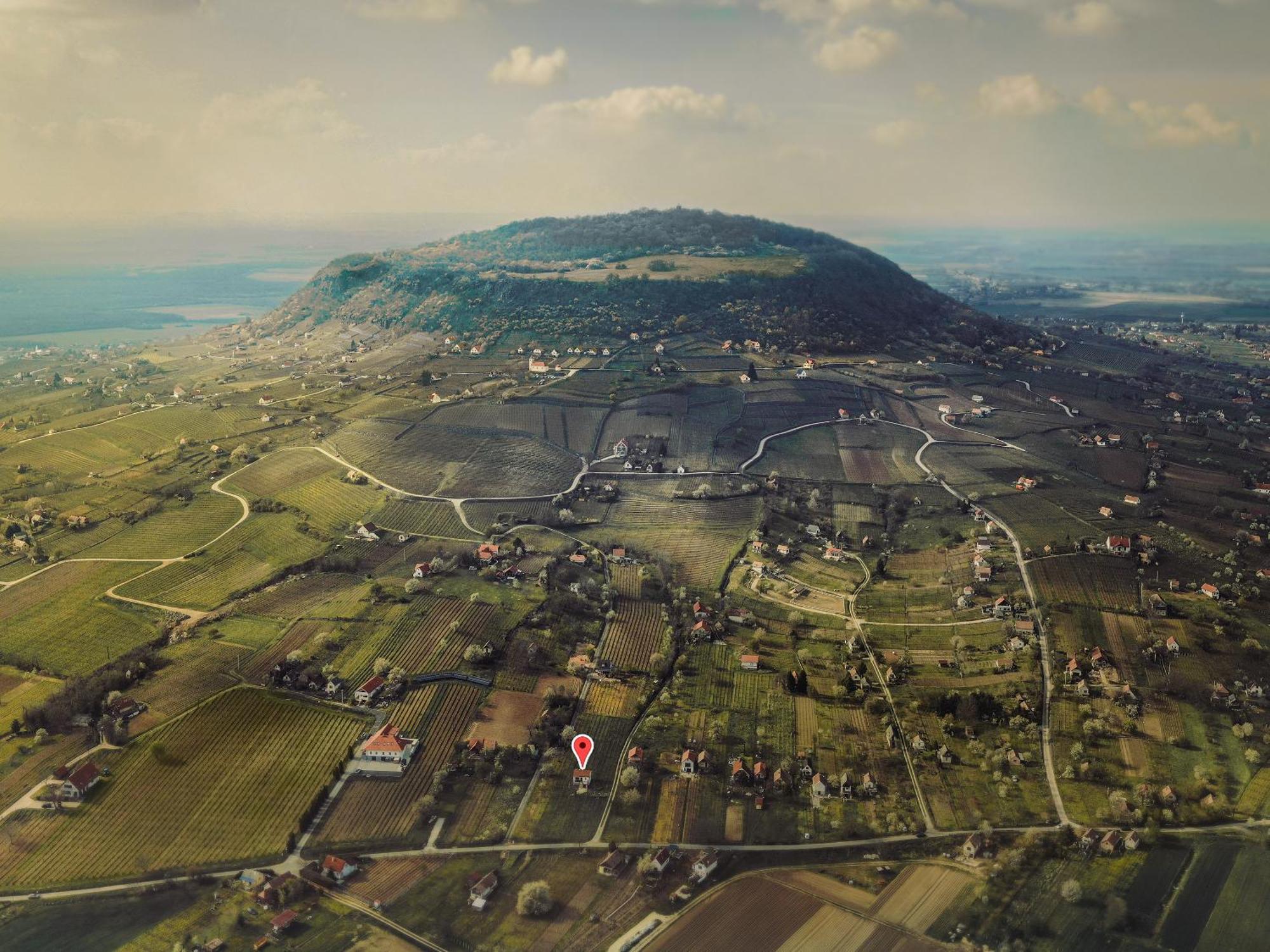 Jera Pince Es Vendeghaz Villa Somlovasarhely Buitenkant foto