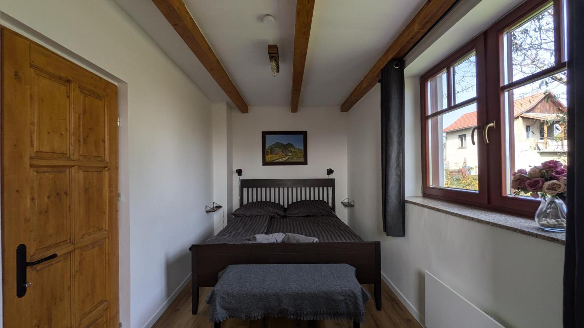 Jera Pince Es Vendeghaz Villa Somlovasarhely Buitenkant foto